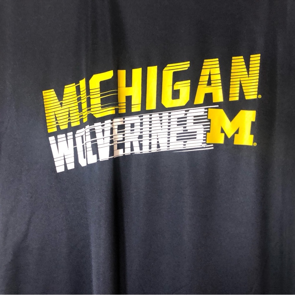 Michigan Wolverines Tee XL - Picture 4 of 9